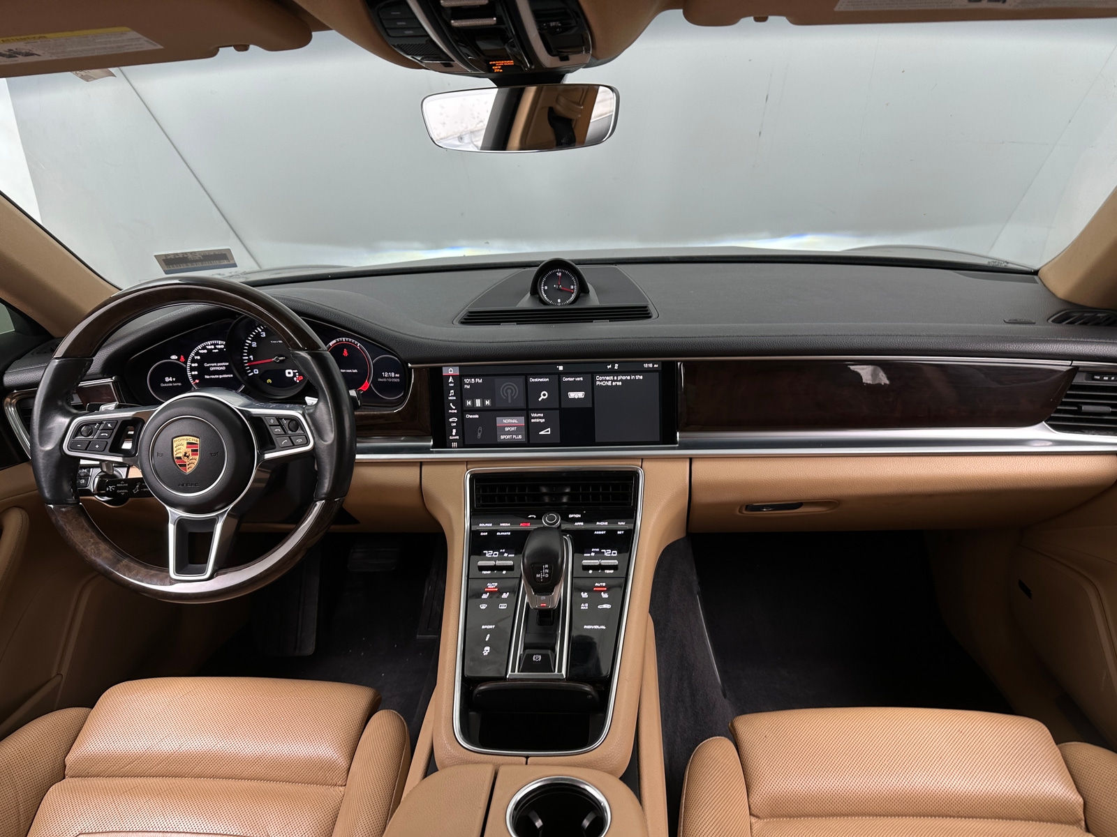 Thumbnail: 2018 Porsche Panamera - 2