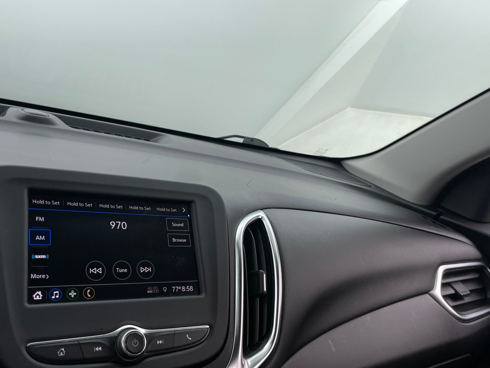Thumbnail: 2021 Chevrolet Equinox - 4