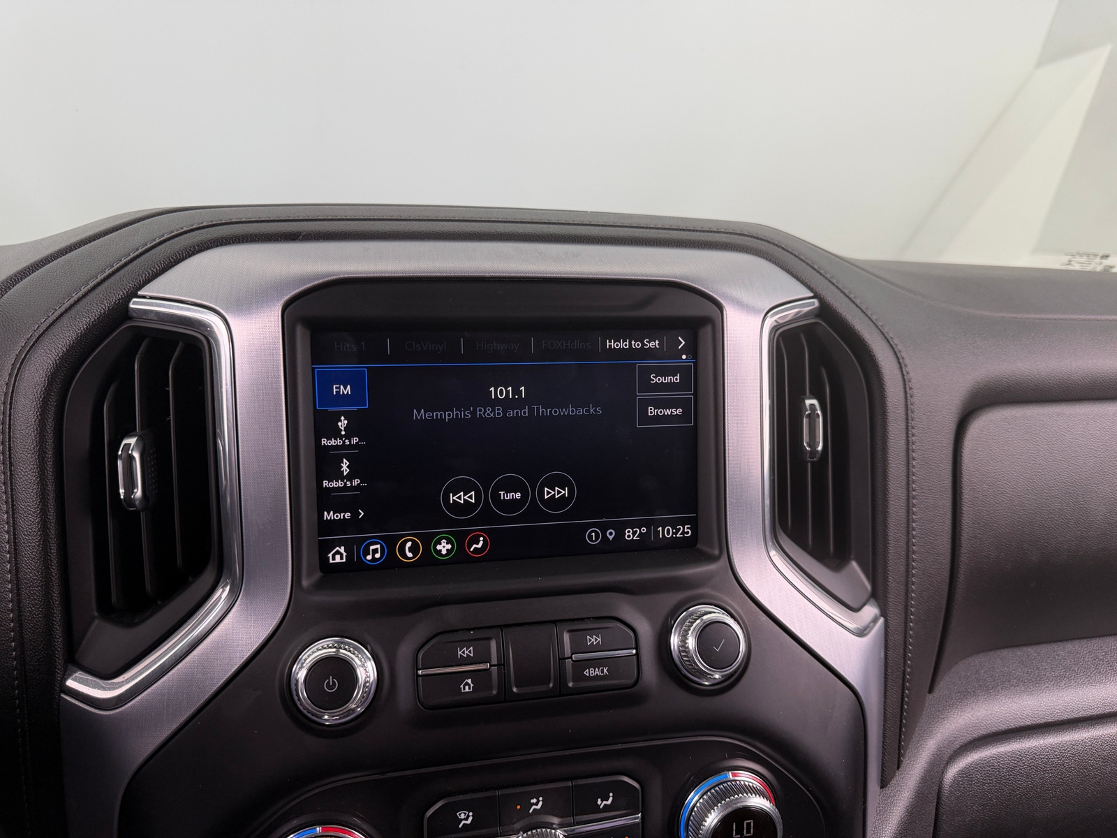Thumbnail: 2022 GMC Sierra 1500 - 4