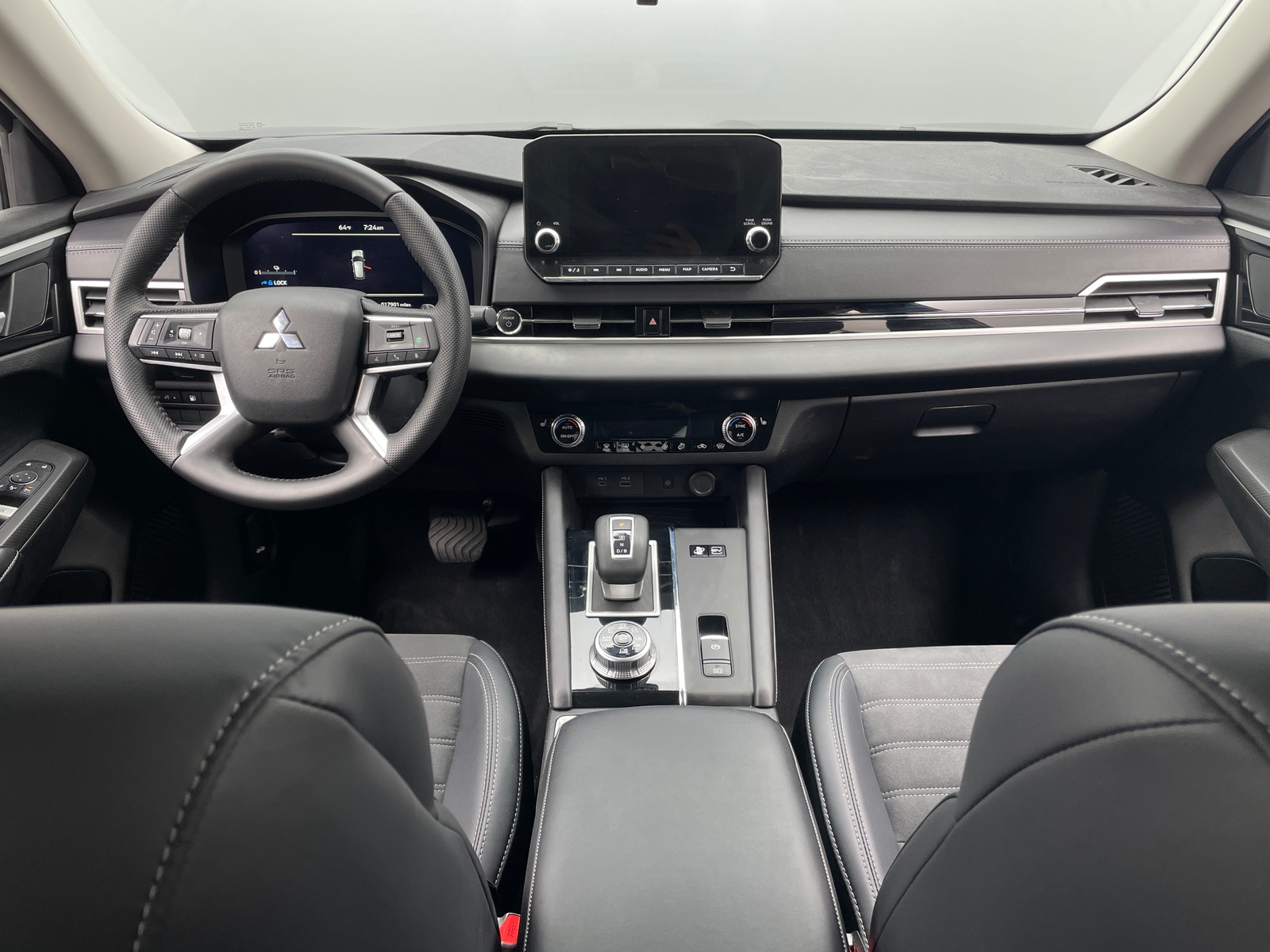 Thumbnail: 2025 Mitsubishi Outlander - 2