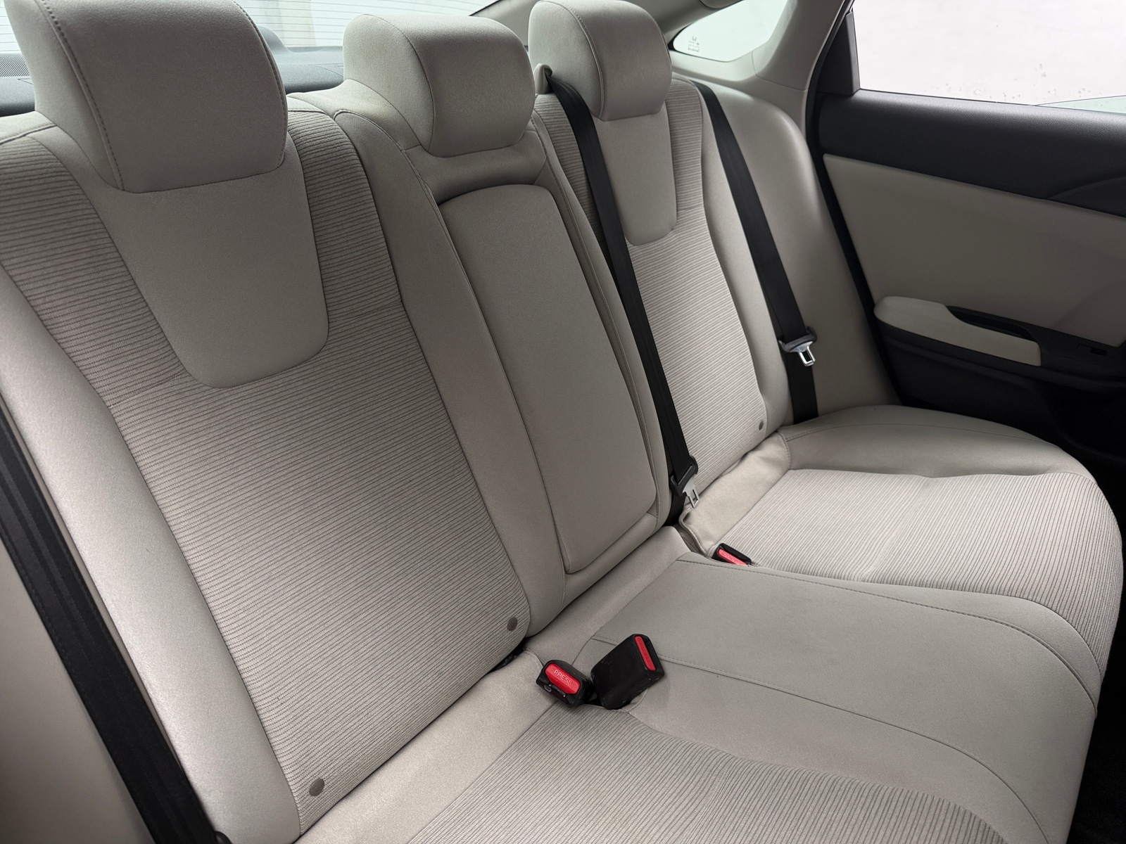 Thumbnail: 2020 Honda Insight - 6