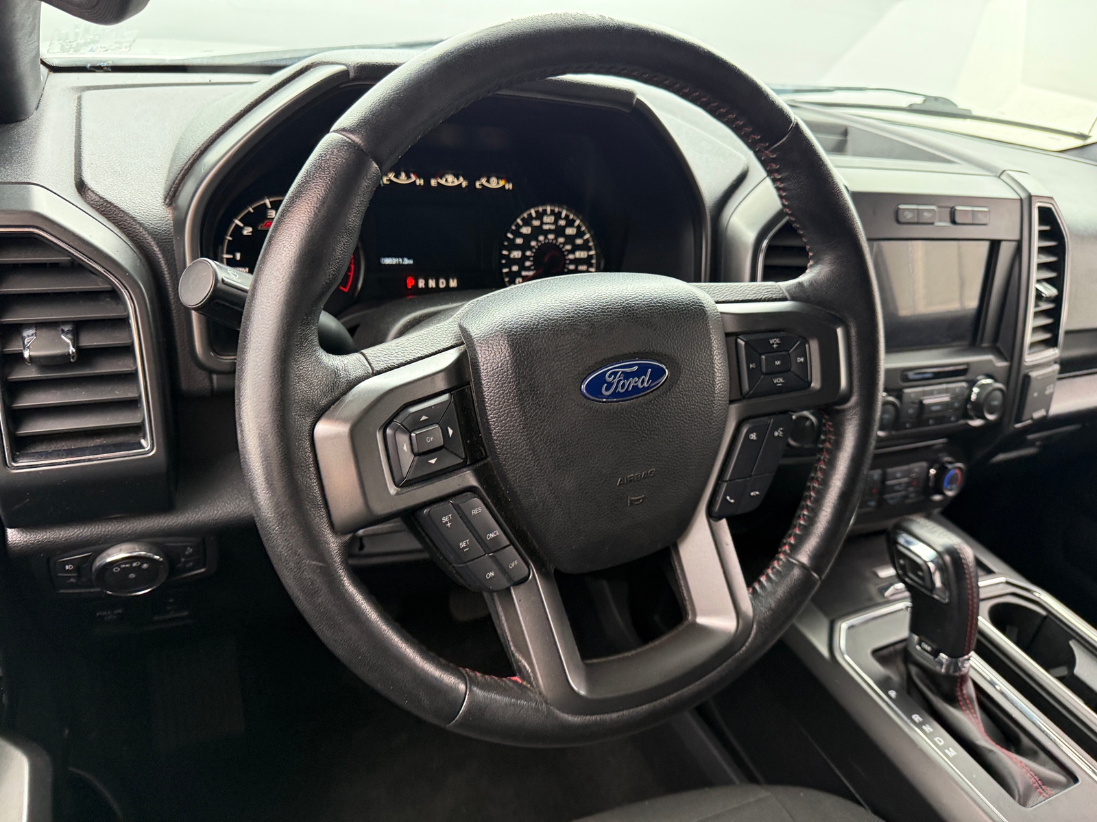 Thumbnail: 2018 Ford Econoline - 5