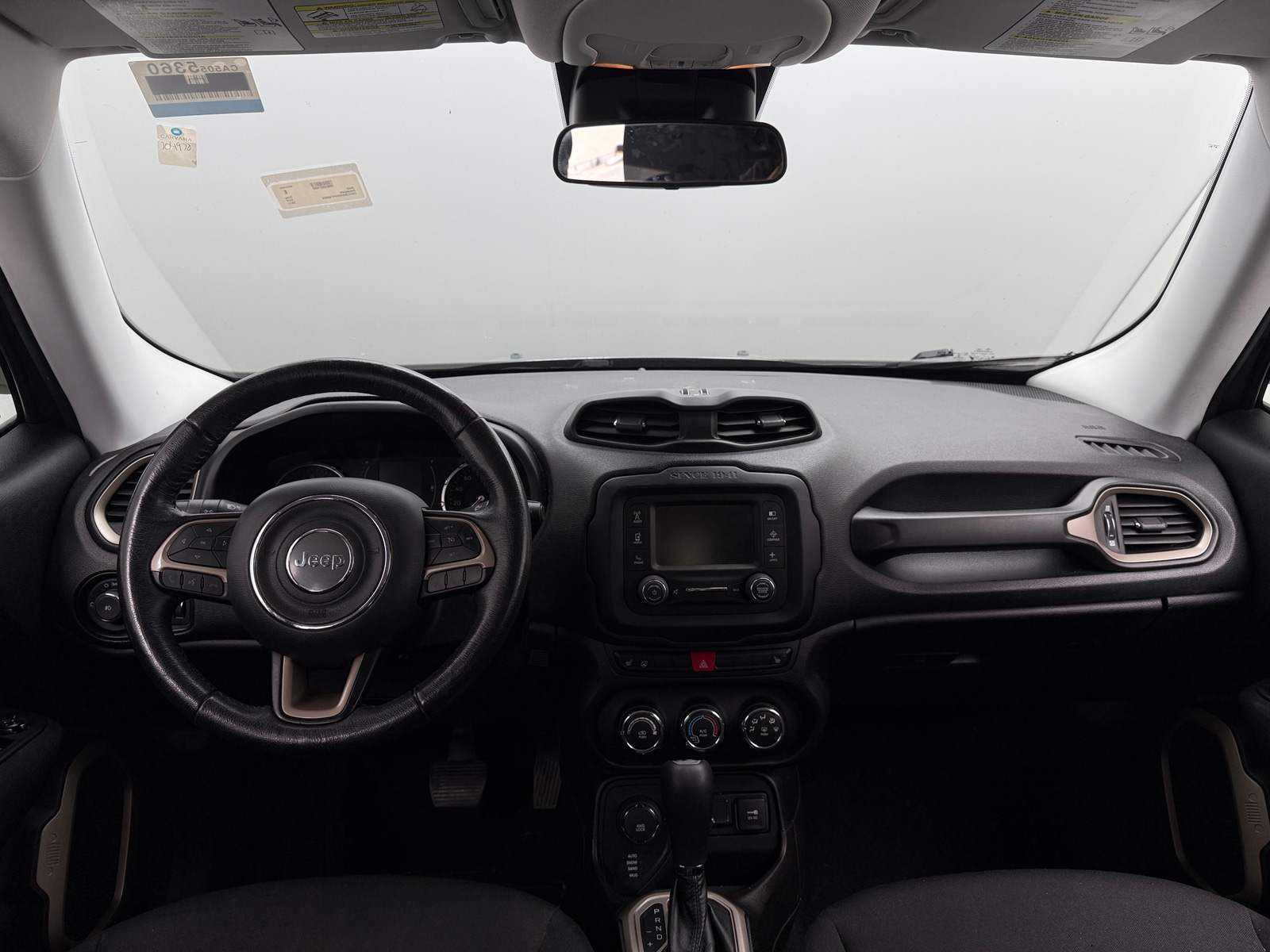 Thumbnail: 2017 Jeep Renegade - 3