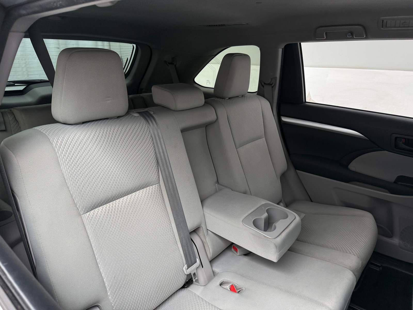 Thumbnail: 2019 Toyota Highlander - 6