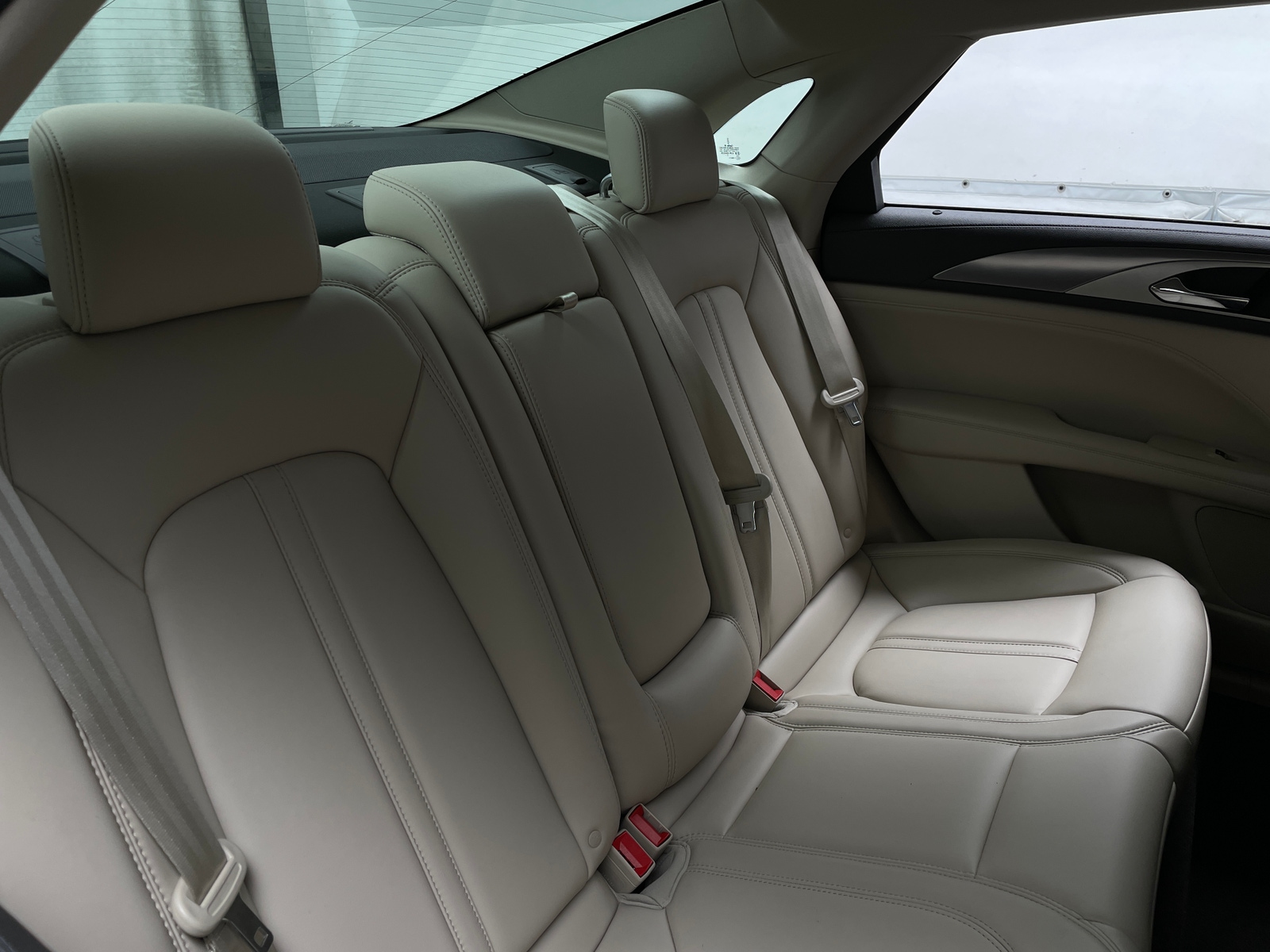 Thumbnail: 2020 Lincoln MKZ - 5