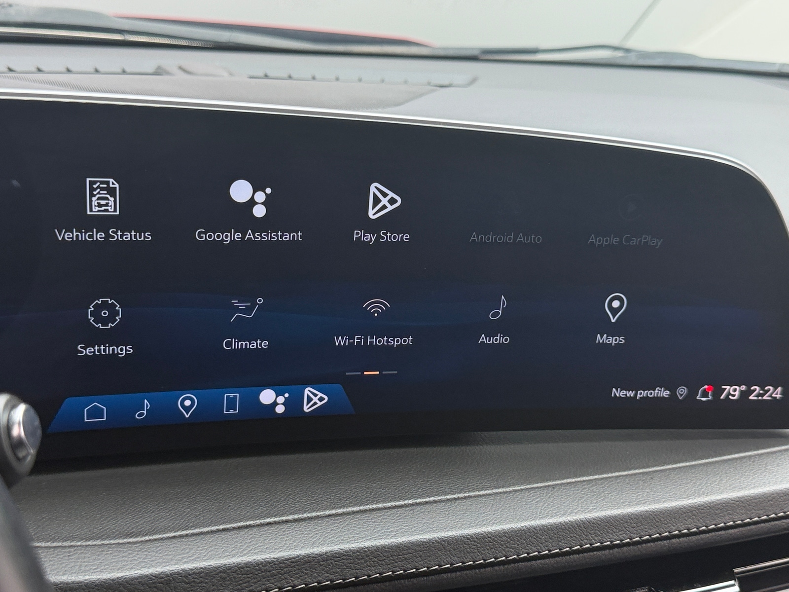 Thumbnail: 2024 Cadillac XT4 - 3