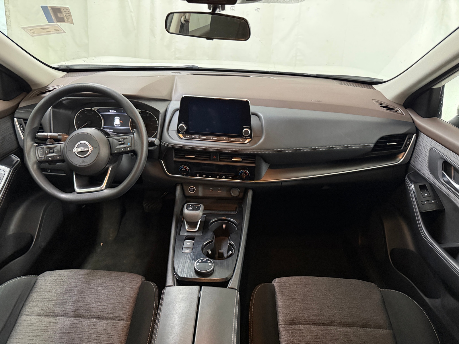 Thumbnail: 2023 Nissan Rogue - 3