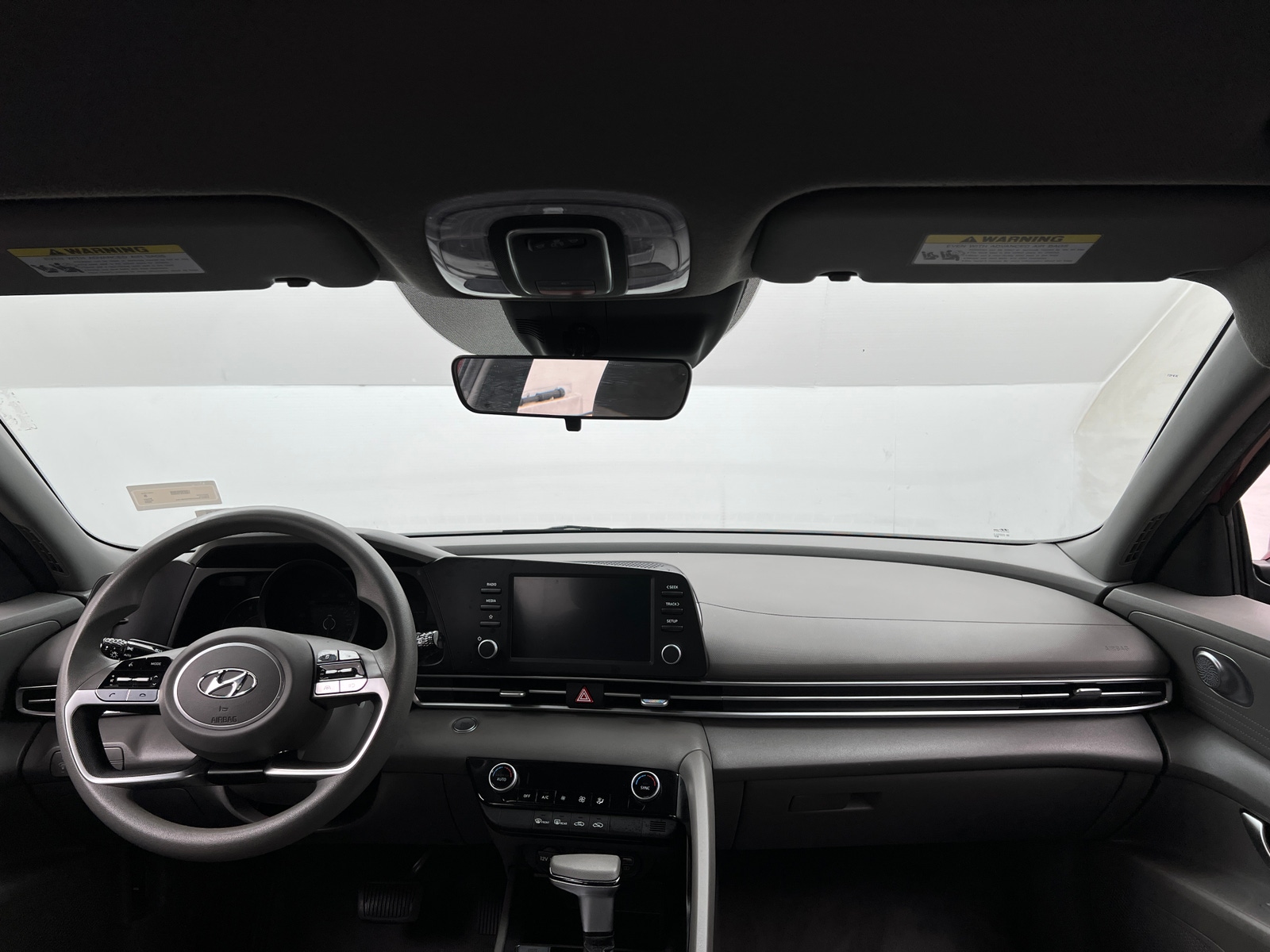 Thumbnail: 2023 Hyundai Elantra - 3