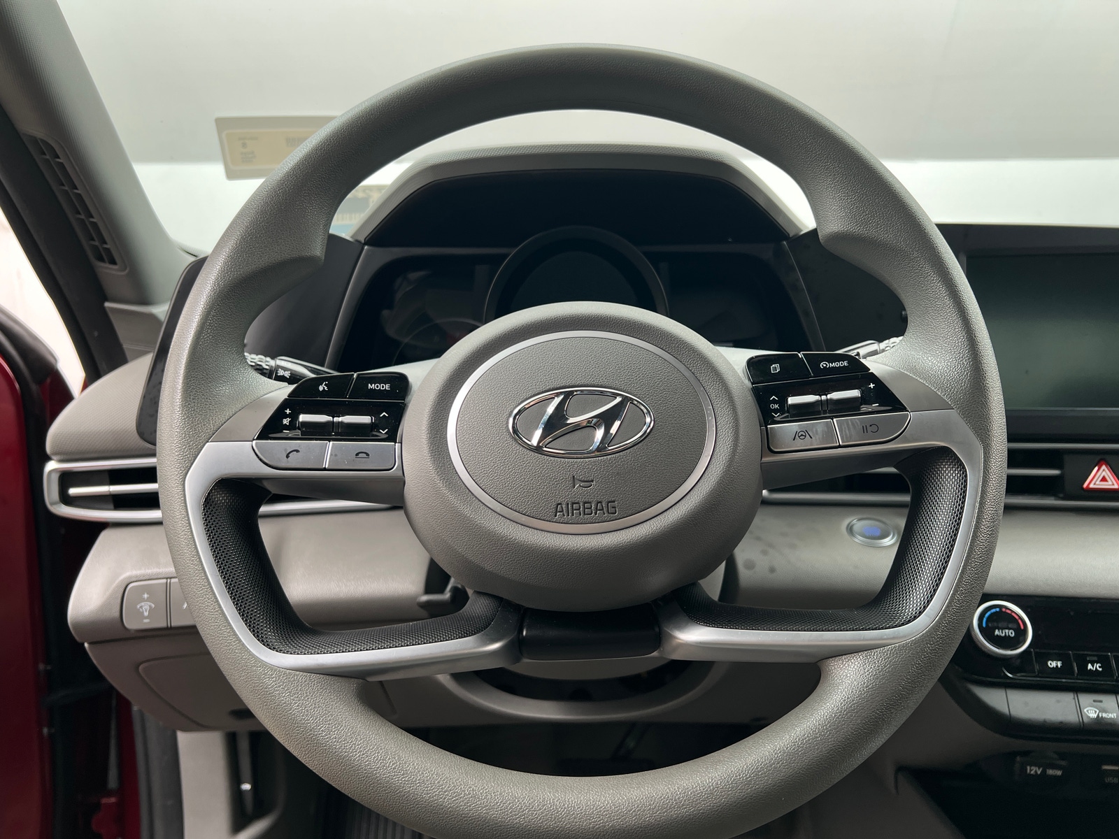 Thumbnail: 2023 Hyundai Elantra - 5