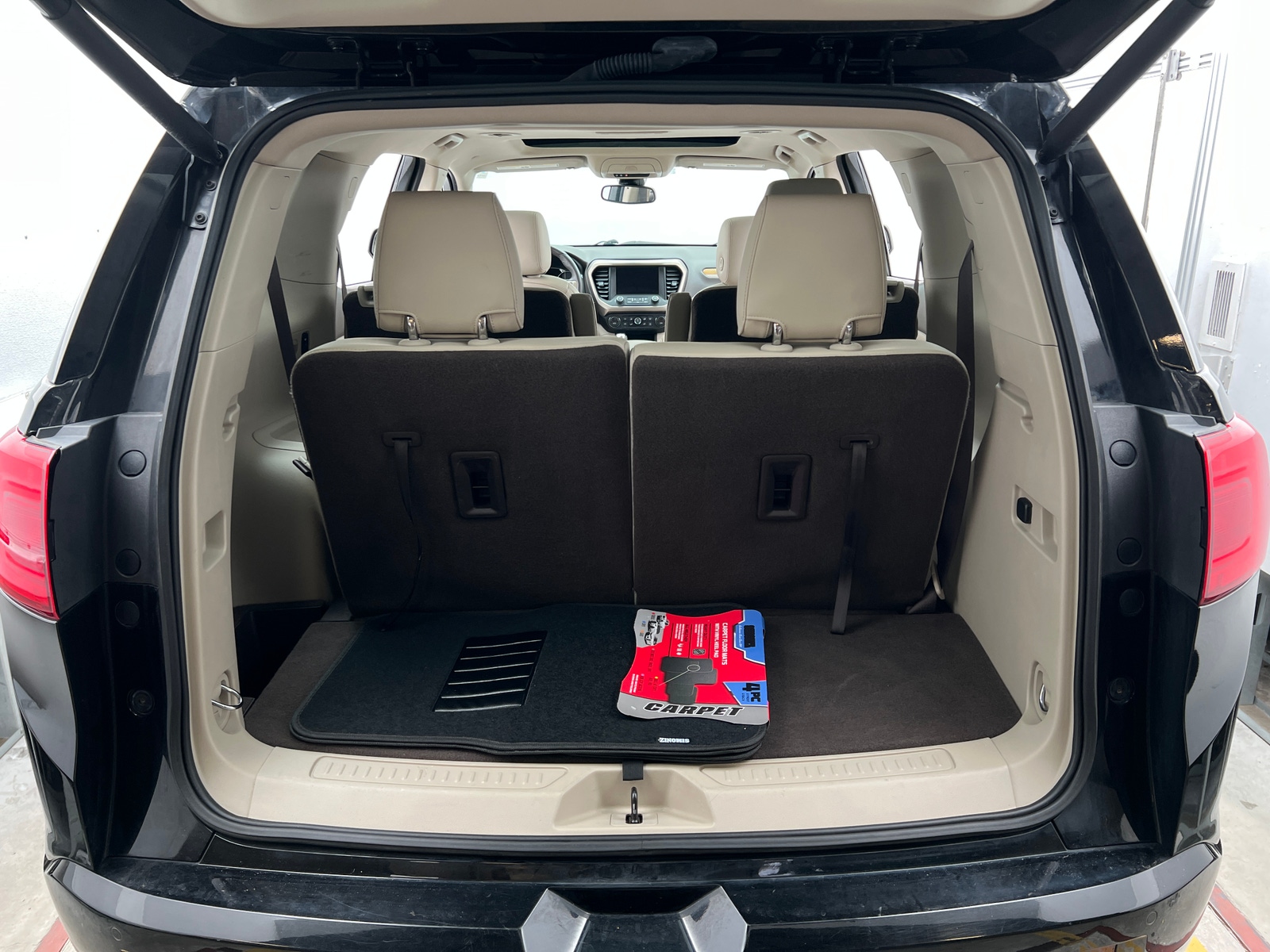 Thumbnail: 2017 GMC Acadia - 6