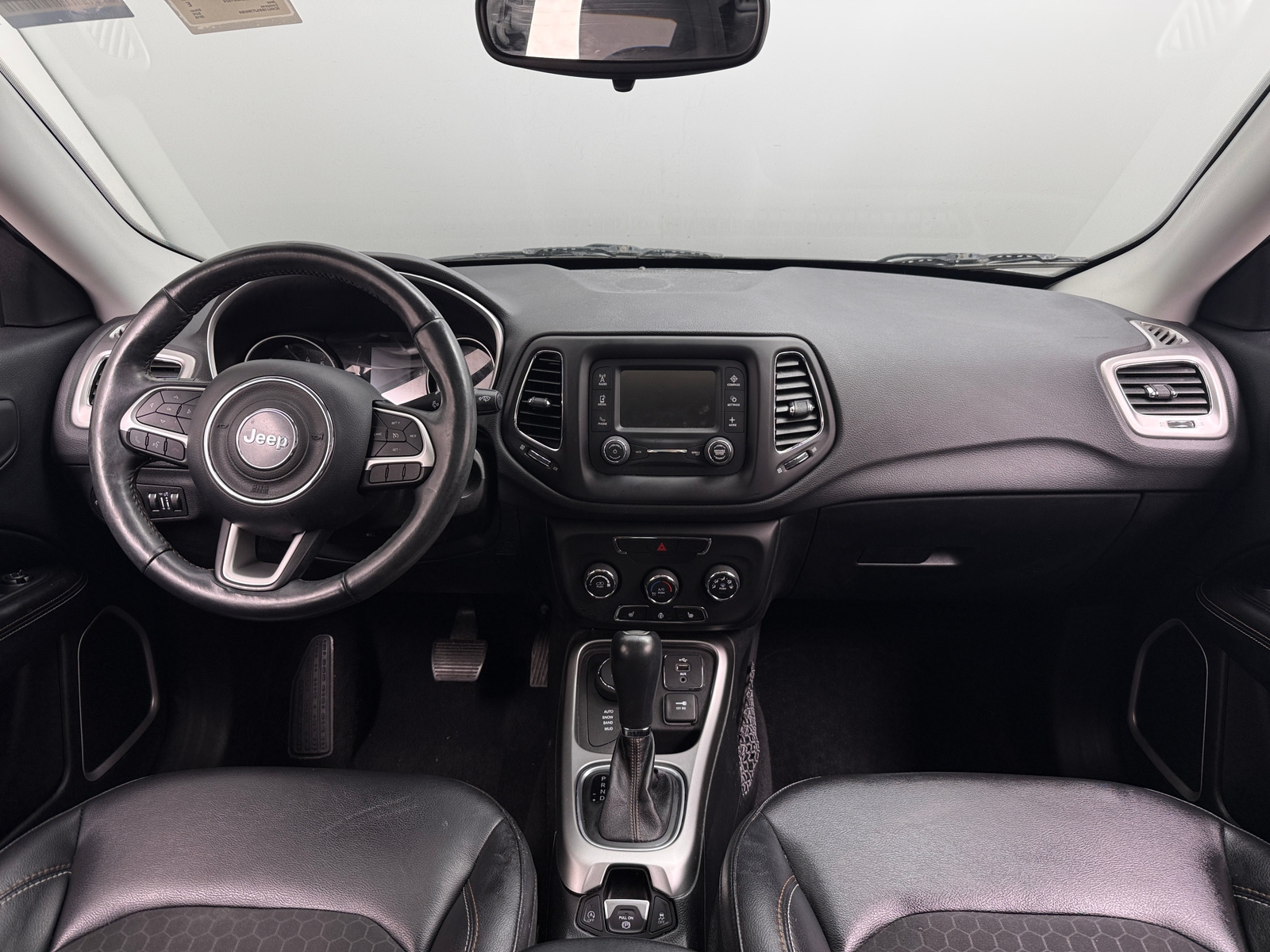 Thumbnail: 2018 Jeep Compass - 3