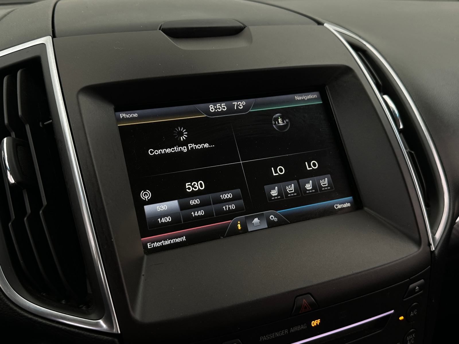 Thumbnail: 2015 Ford Edge - 3
