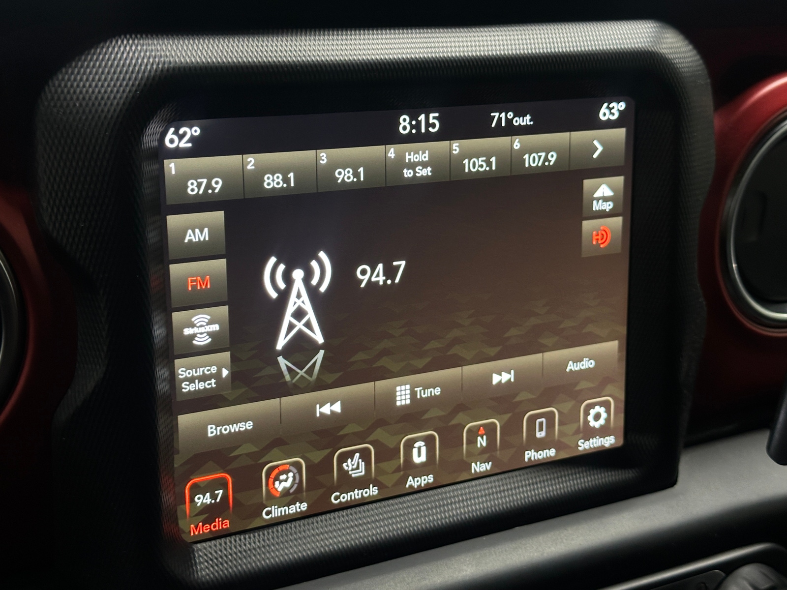 Thumbnail: 2022 Jeep Gladiator - 3