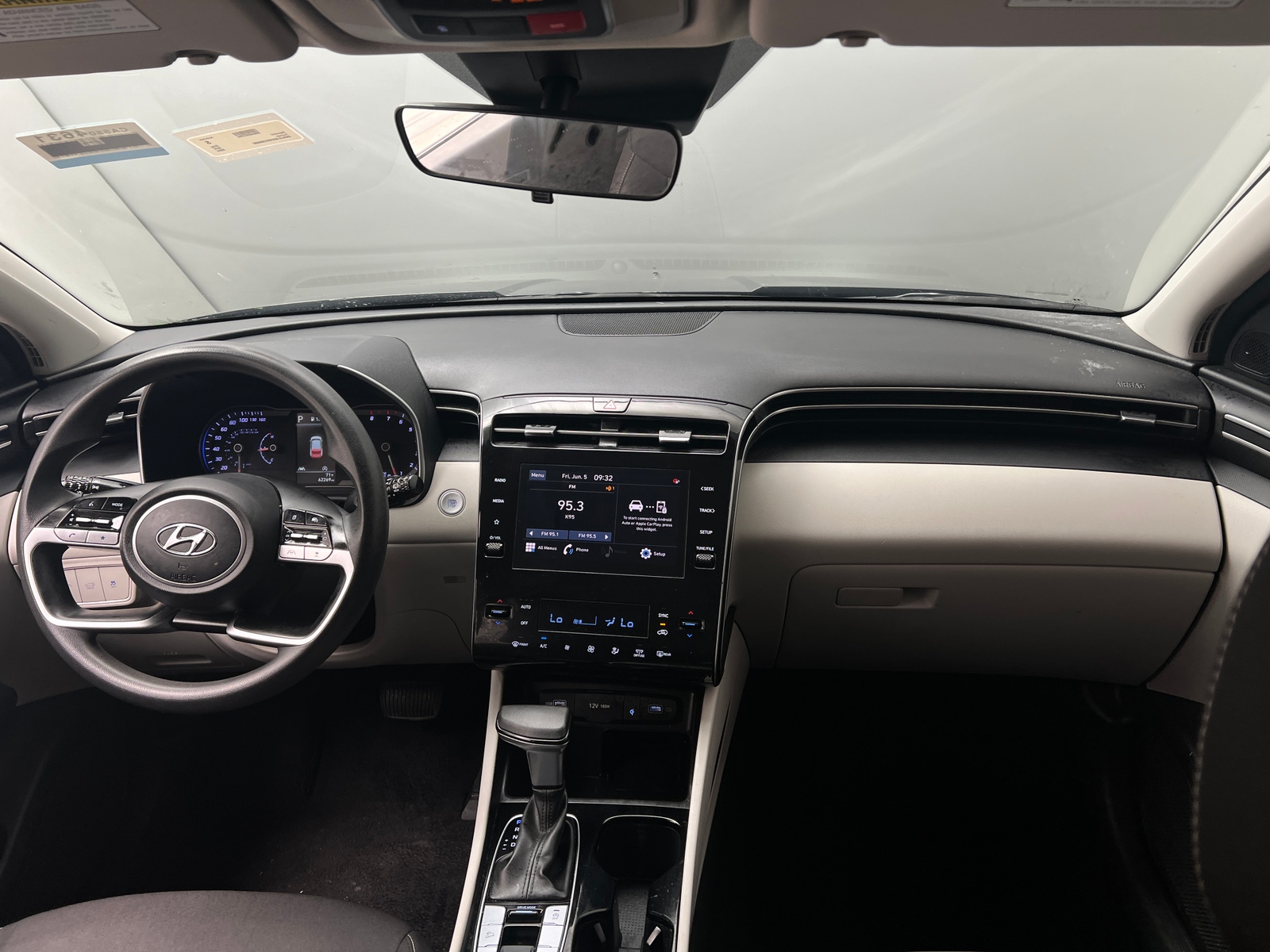 Thumbnail: 2024 Hyundai Tucson - 3