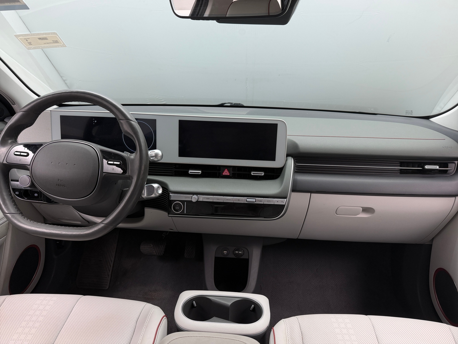 Thumbnail: 2023 Hyundai Ioniq 5 - 2