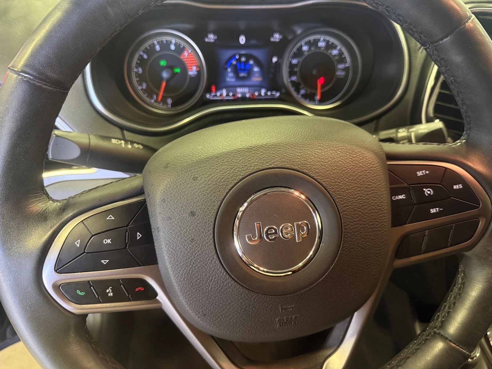 Thumbnail: 2019 Jeep Cherokee - 4