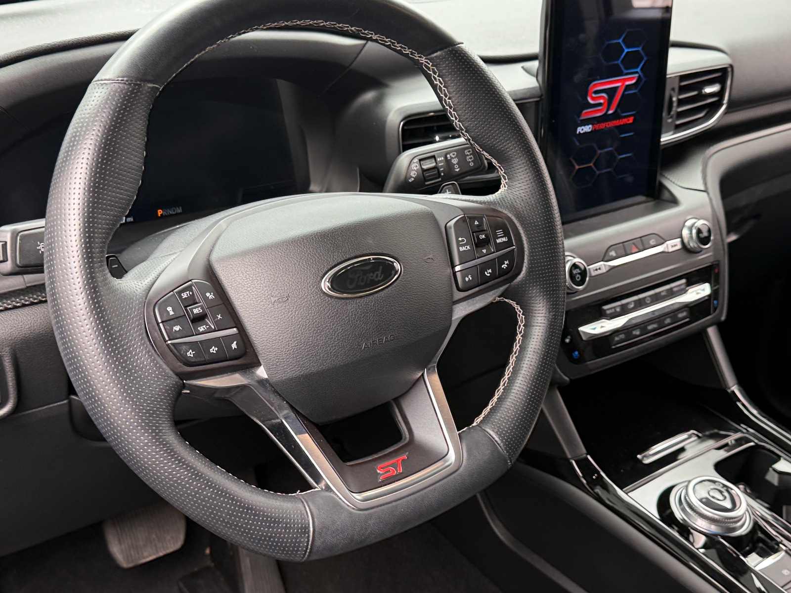 Thumbnail: 2020 Ford Explorer - 4