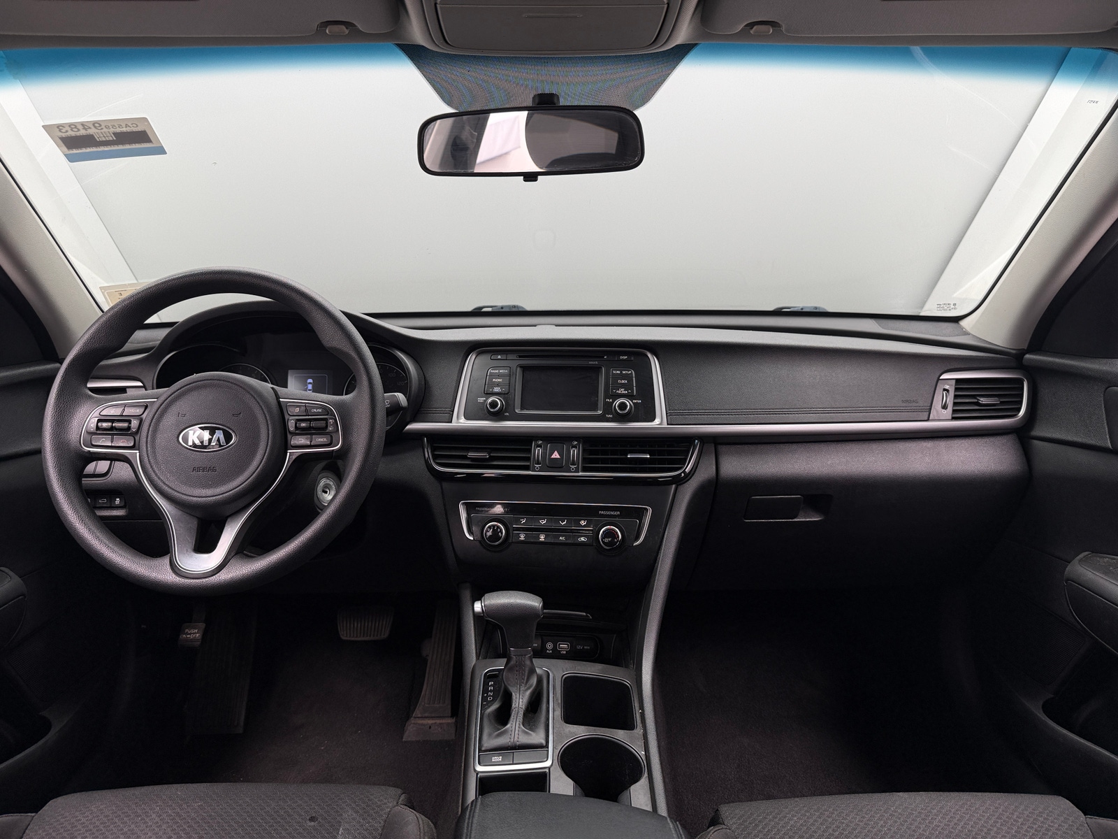 Thumbnail: 2017 Kia Optima - 3