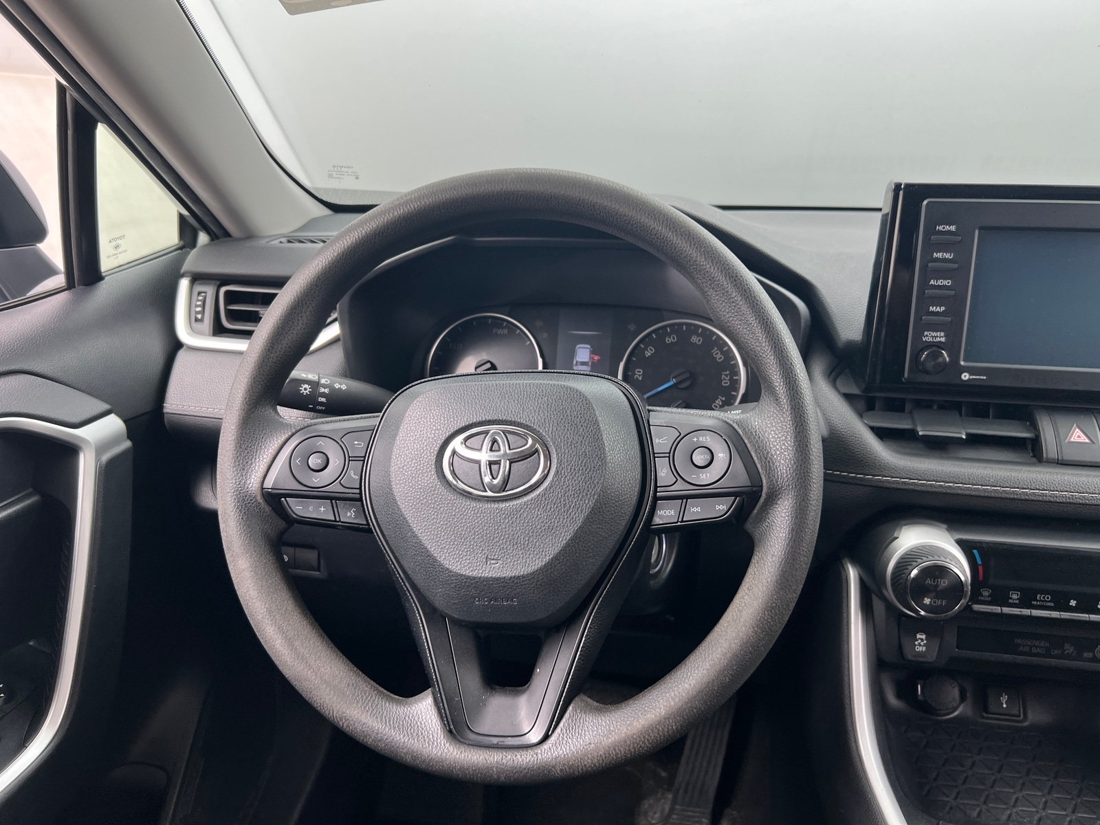 Thumbnail: 2020 Toyota RAV4 - 5