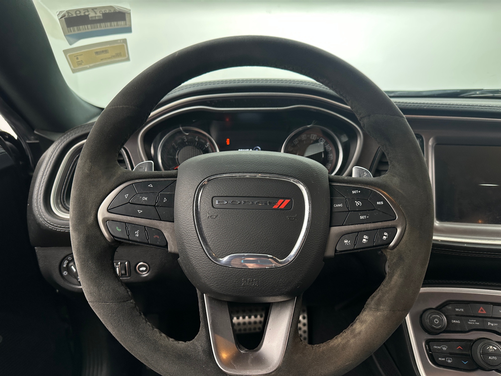 Thumbnail: 2022 Dodge Challenger - 4