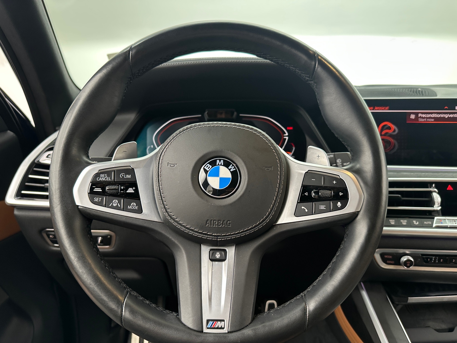 Thumbnail: 2021 BMW X7 - 4