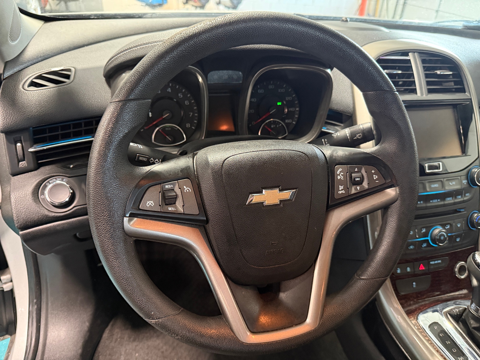 Thumbnail: 2013 Chevrolet Malibu - 5