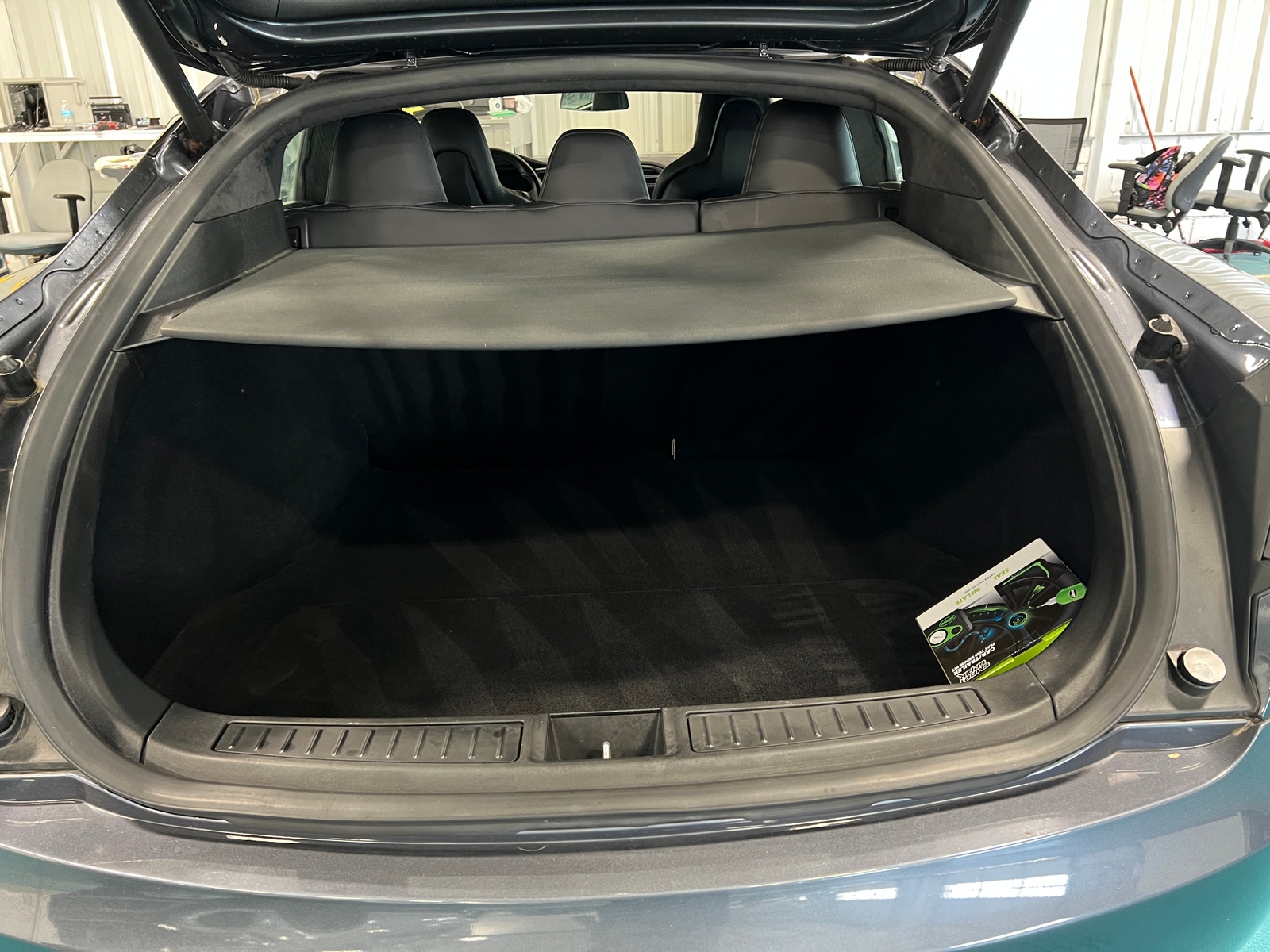 Thumbnail: 2015 Tesla Model S - 6