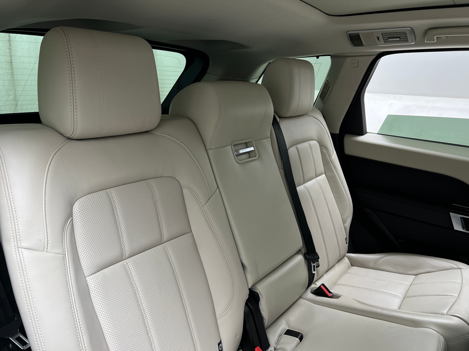Thumbnail: 2022 Land Rover Range Rover Sport - 5
