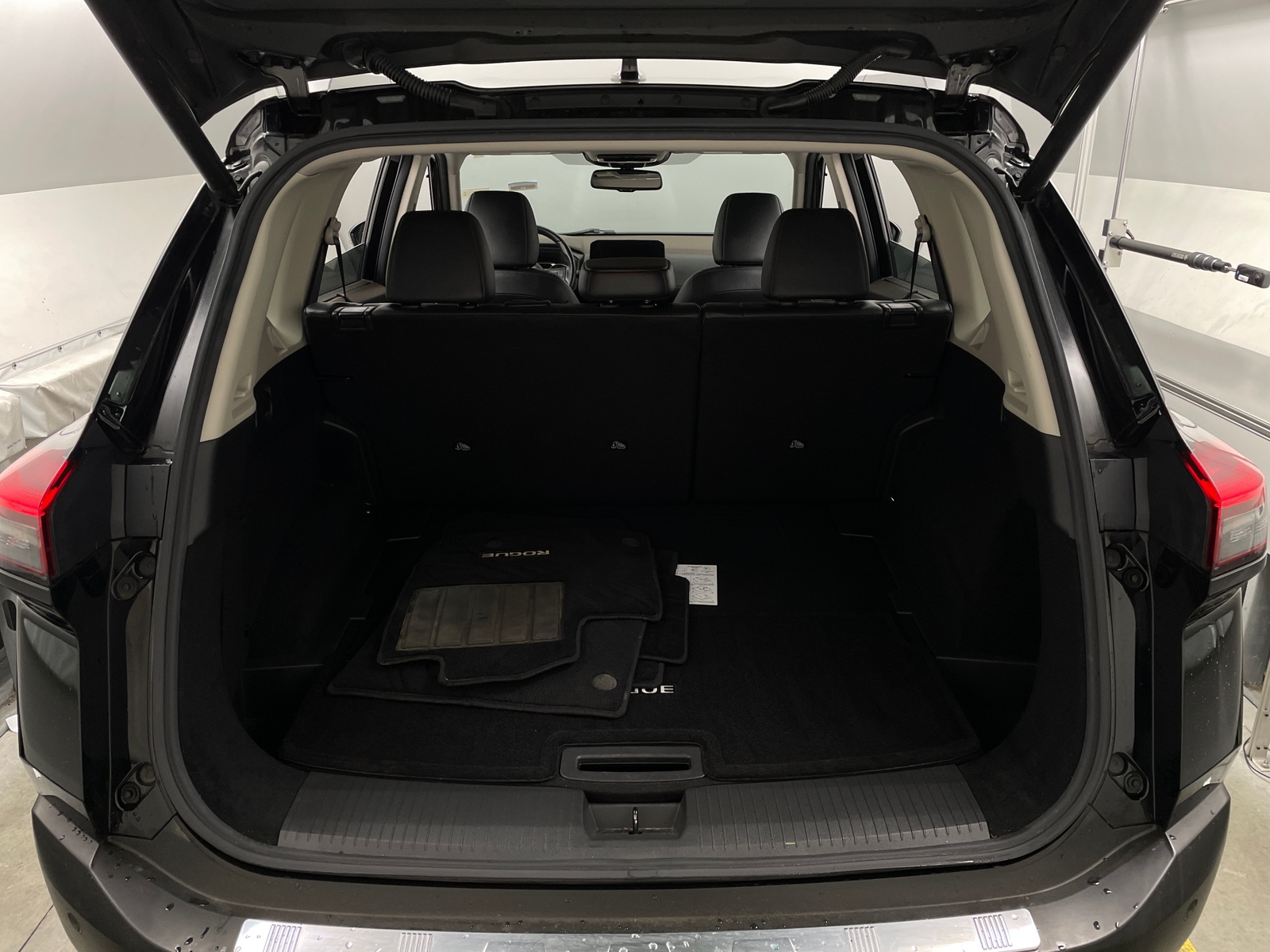 Thumbnail: 2021 Nissan Rogue - 6