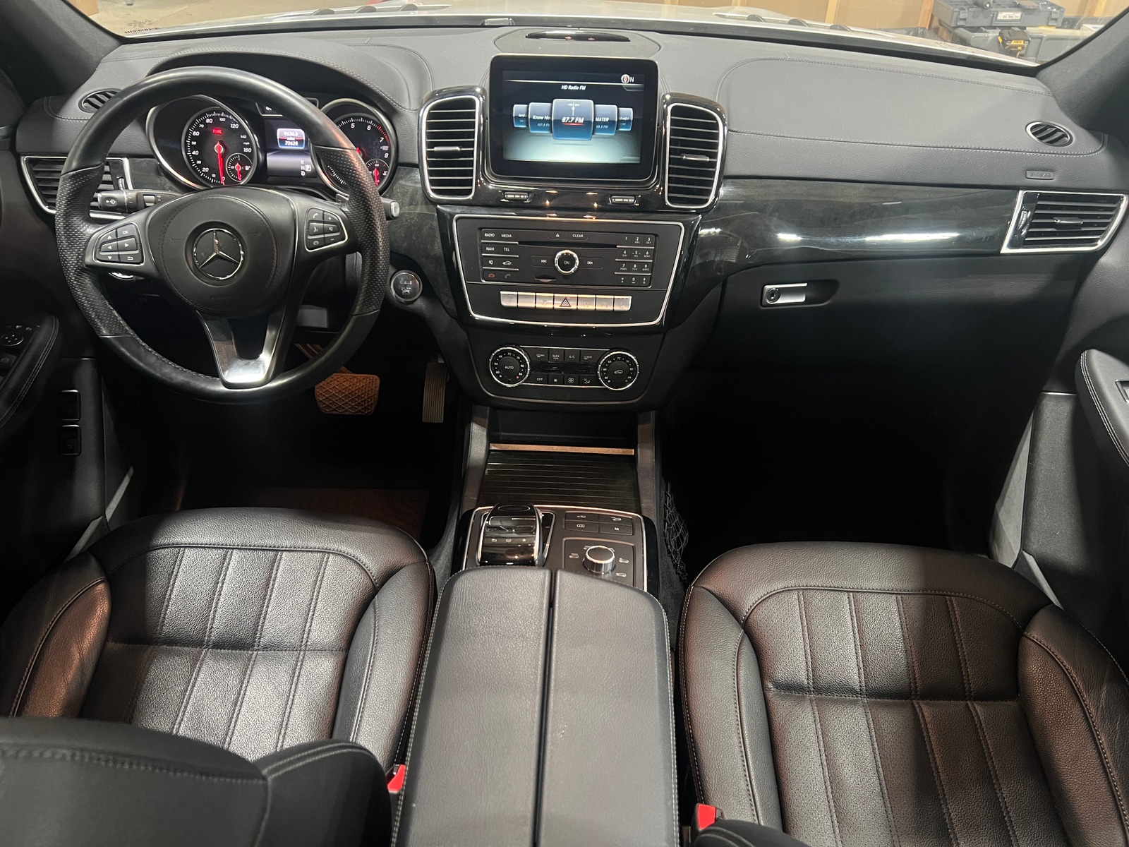 Thumbnail: 2017 Mercedes-Benz GLS - 2