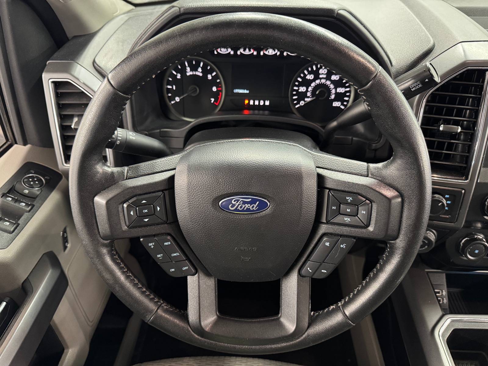 Thumbnail: 2020 Ford Econoline - 5