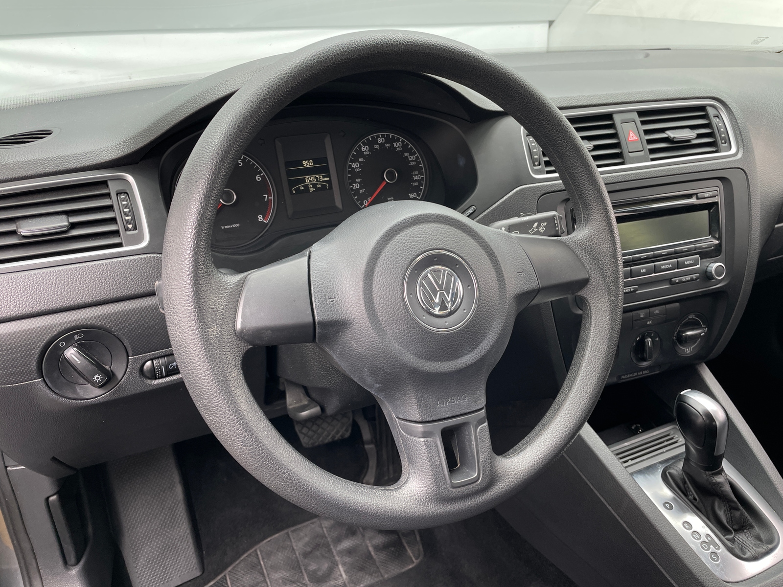 Thumbnail: 2014 Volkswagen Jetta - 5