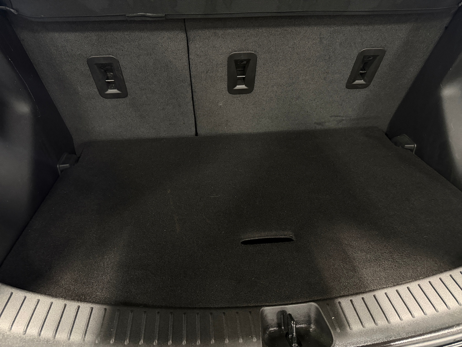 Thumbnail: 2023 Chevrolet Bolt EV - 6