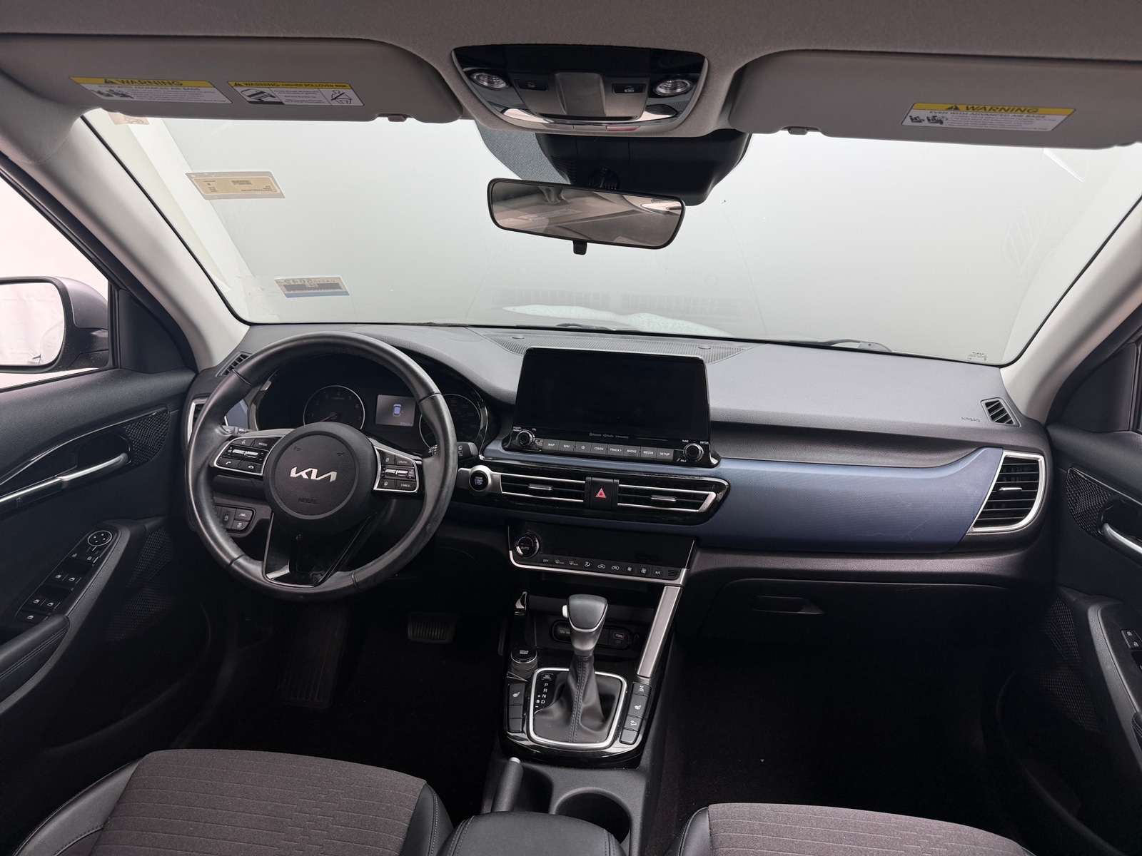 Thumbnail: 2023 Kia Seltos - 2