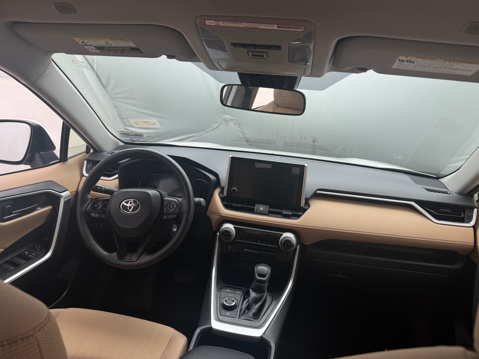 Thumbnail: 2025 Toyota RAV4 - 3