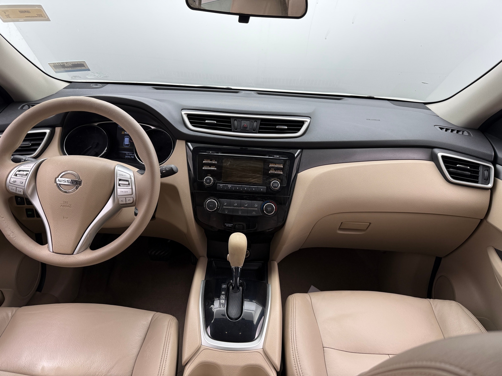 Thumbnail: 2015 Nissan Rogue - 3