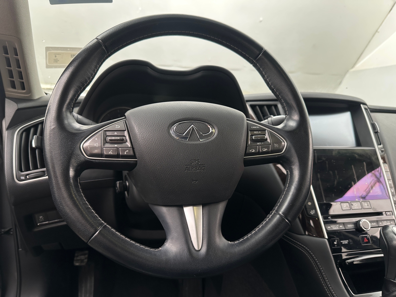 Thumbnail: 2014 INFINITI Q50 - 4