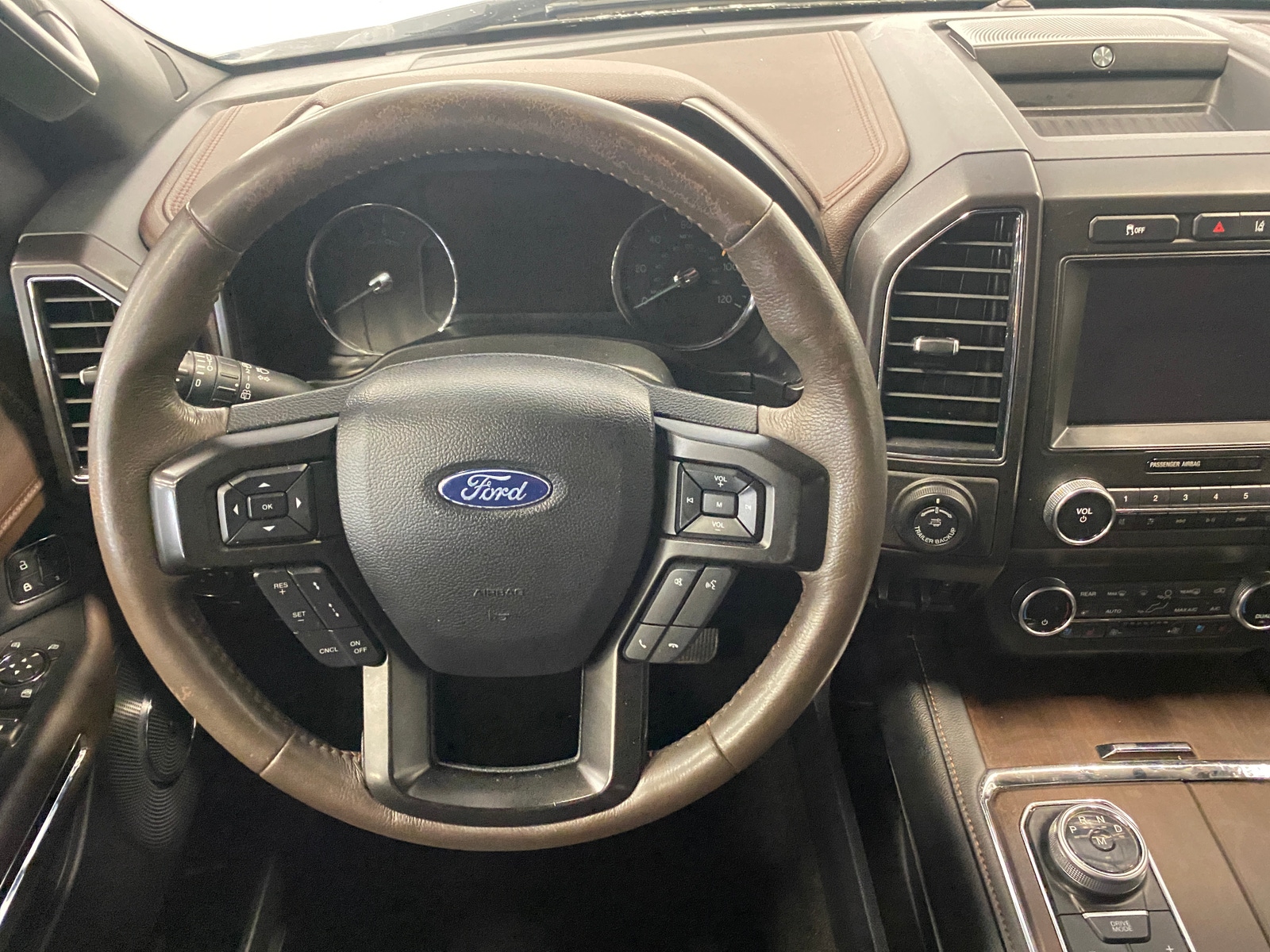 Thumbnail: 2020 Ford Expedition - 4