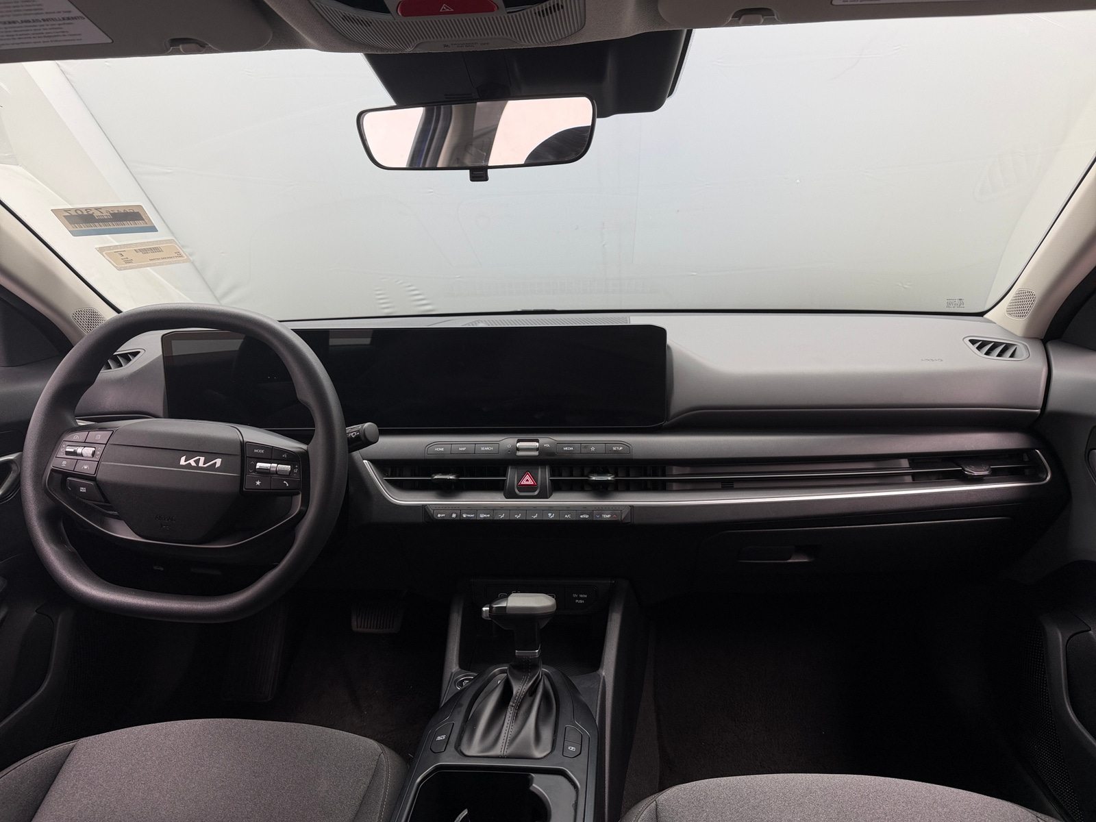 Thumbnail: 2025 Kia K4 - 3