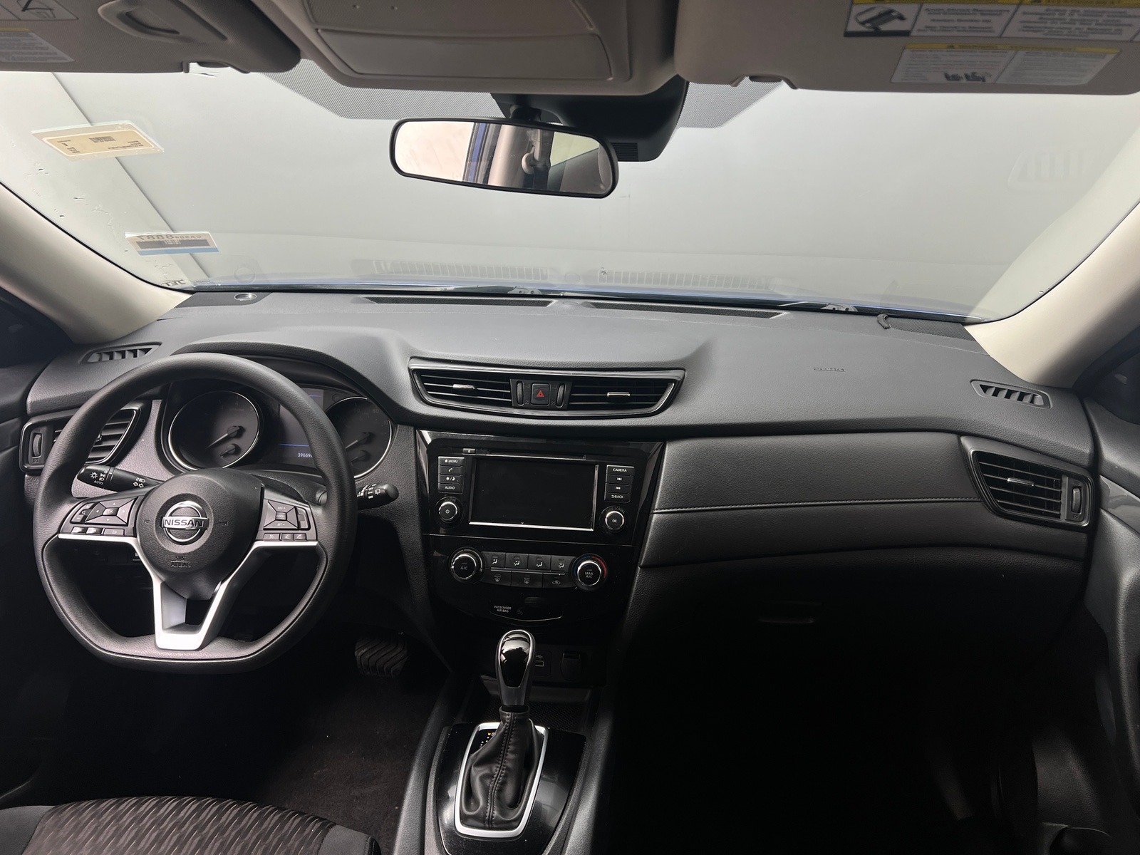 Thumbnail: 2020 Nissan Rogue - 3