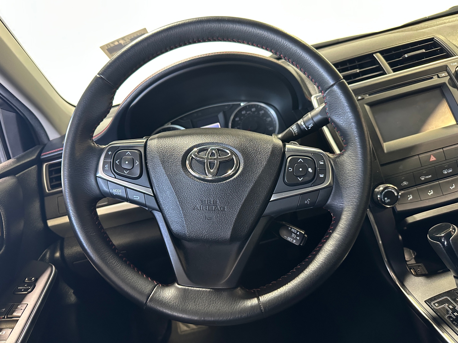 Thumbnail: 2017 Toyota Camry - 5