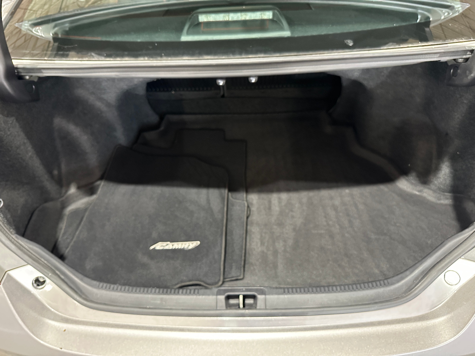Thumbnail: 2017 Toyota Camry - 7