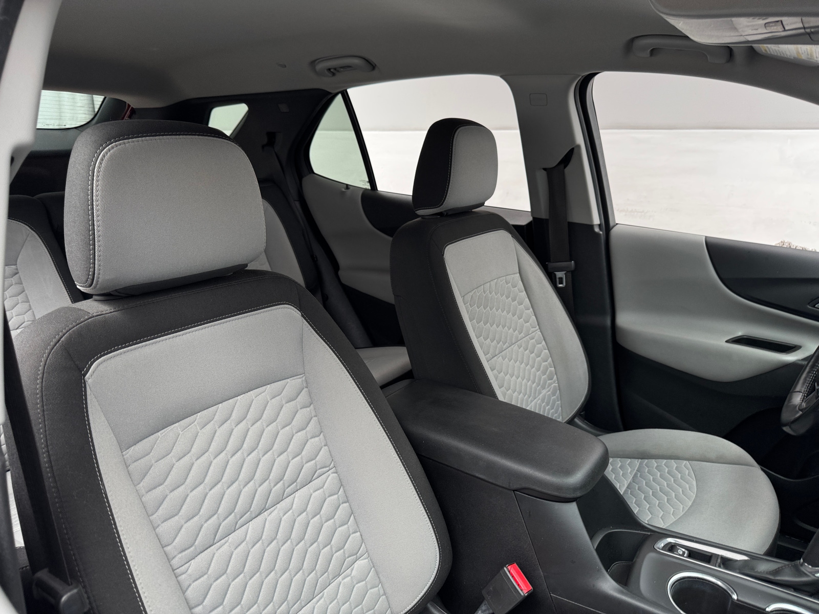 Thumbnail: 2018 Chevrolet Equinox - 2
