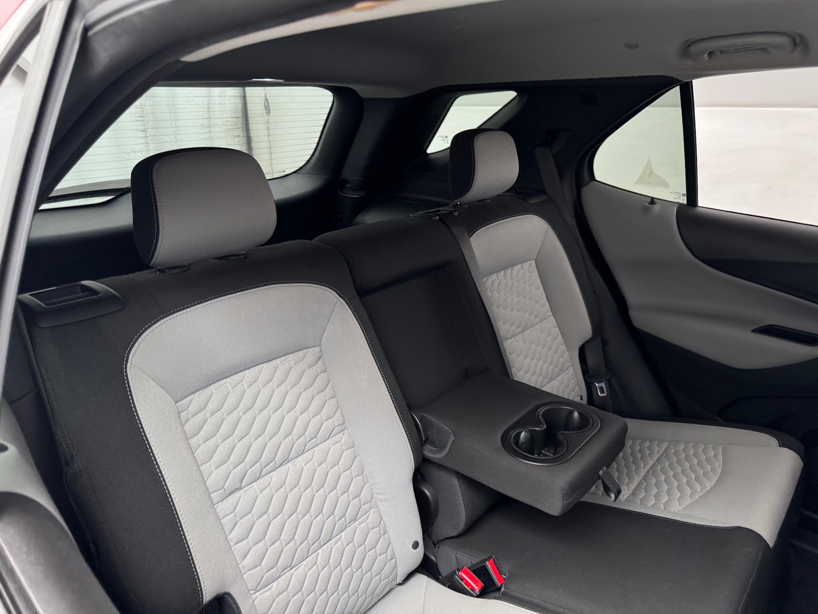 Thumbnail: 2018 Chevrolet Equinox - 6