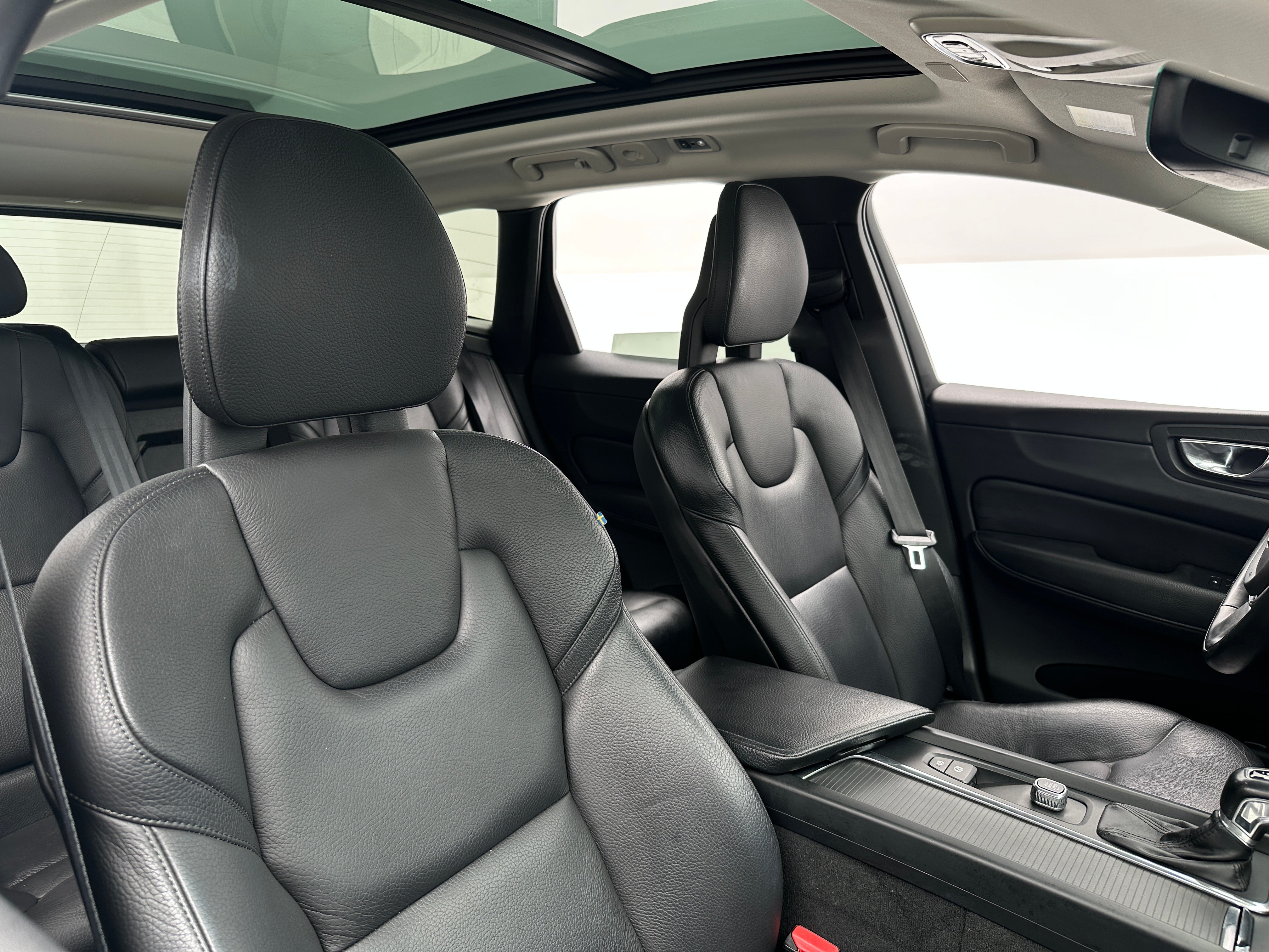 2018 Volvo XC60 Momentum