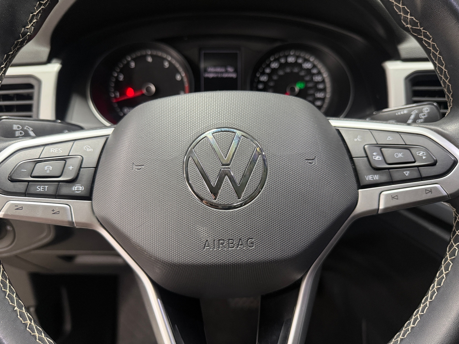 Thumbnail: 2021 Volkswagen Atlas - 4