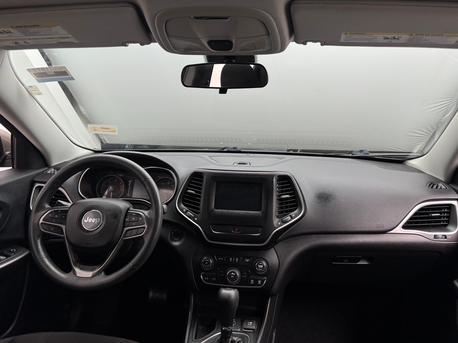 Thumbnail: 2019 Jeep Cherokee - 3