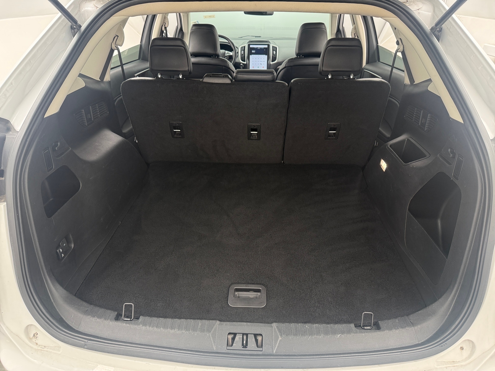 Thumbnail: 2024 Ford Edge - 6