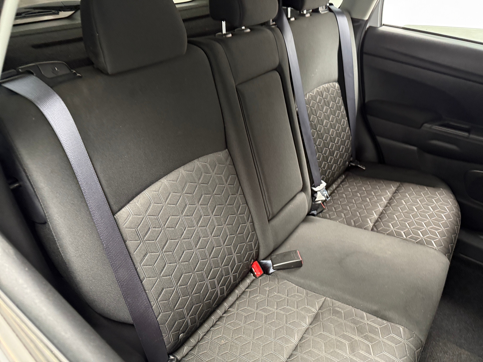 Thumbnail: 2024 Mitsubishi Outlander Sport - 6