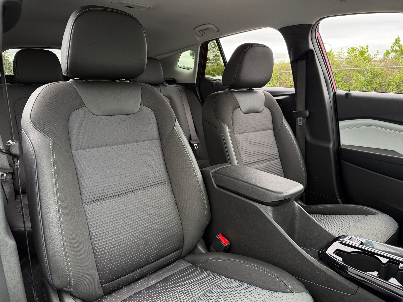 Thumbnail: 2025 Chevrolet Trax - 2